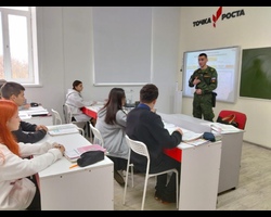 Студент кафедры РЭБ посетил Потаповскую СОШ Волгодонского района с целью информирования школьников о поступлении в ВУЦ ЮФУ